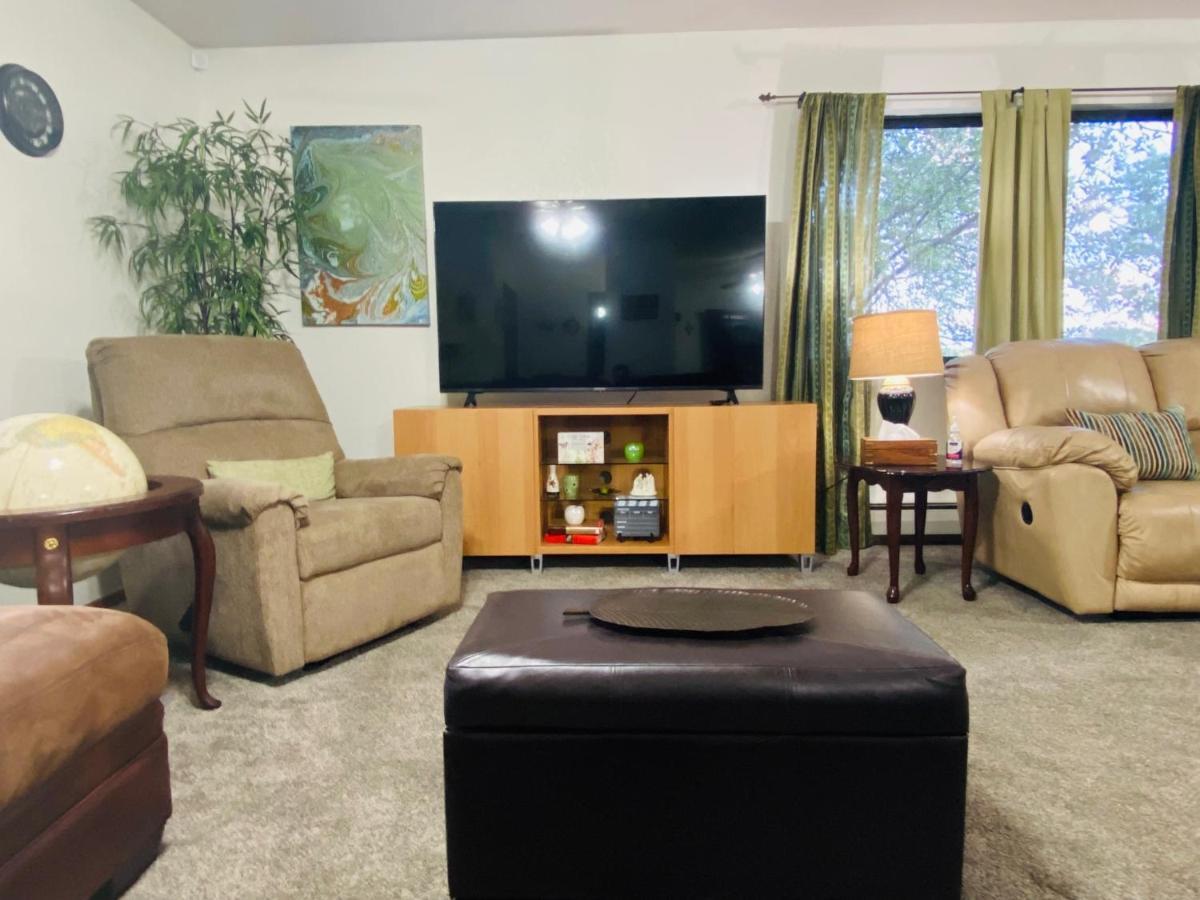Family Friendly, 3 Bedroom House, With King Bed For Up To 15 - Bbq - Internet - Jet Tub Оберн Экстерьер фото
